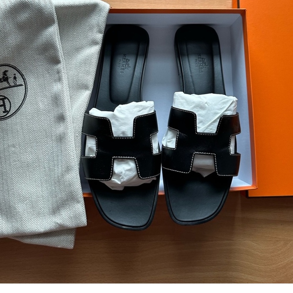 Hermès Oran Black Slide Sandals Size 41